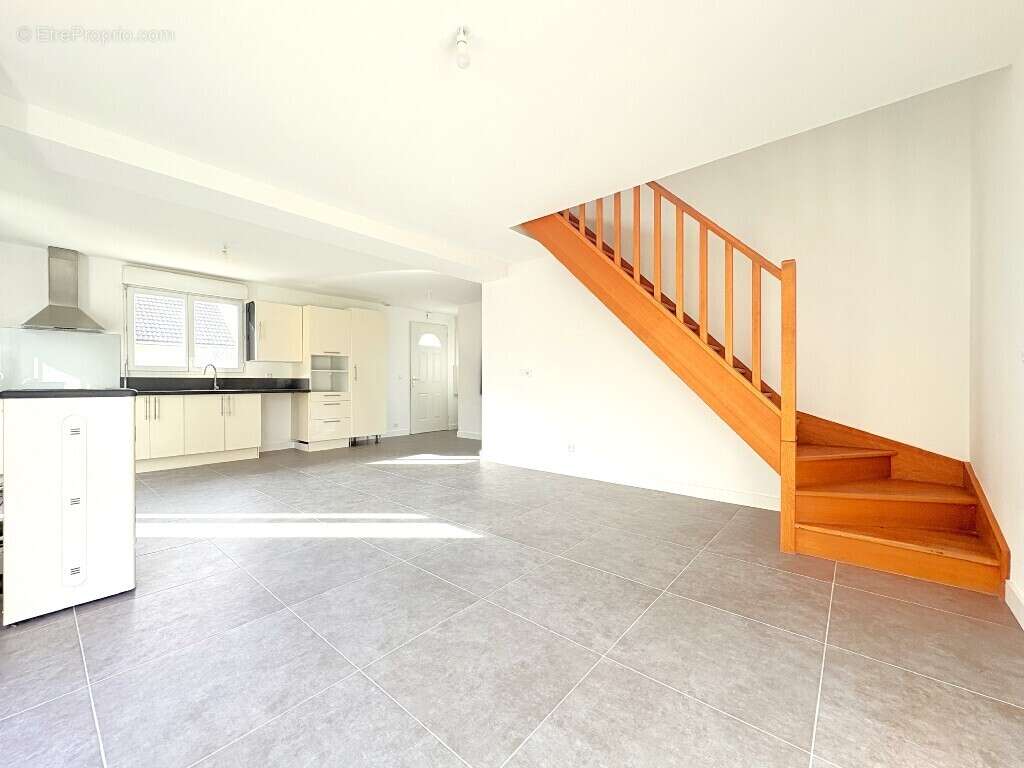 Maison à ALBY-SUR-CHERAN