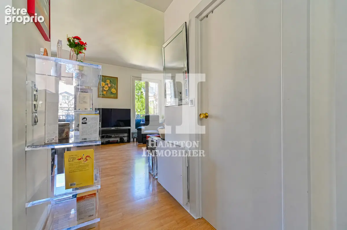 Marché Secrétan / Avenue Secrétan. Charmant 2 pièces de 54,31m² - photo 7
