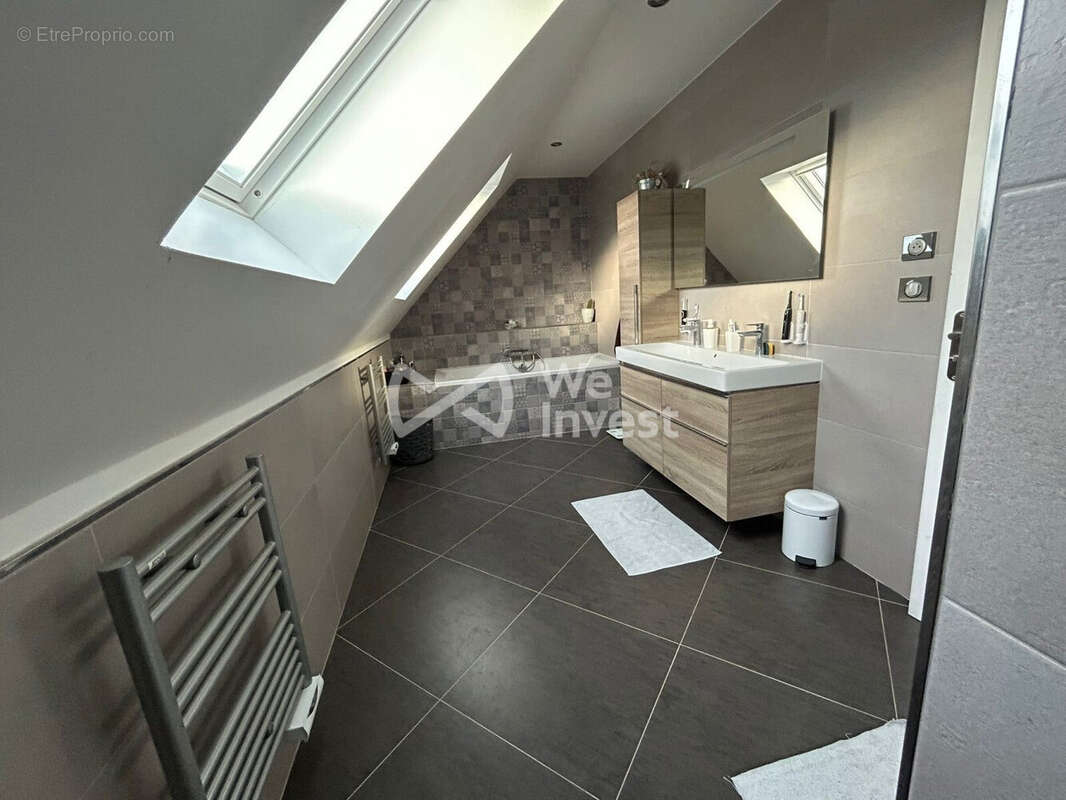 Maison à ARMENTIERES-EN-BRIE