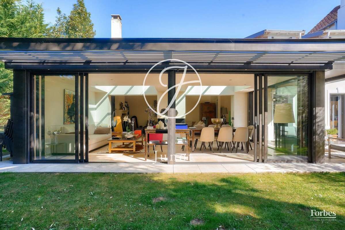 Maison à CROISSY-SUR-SEINE
