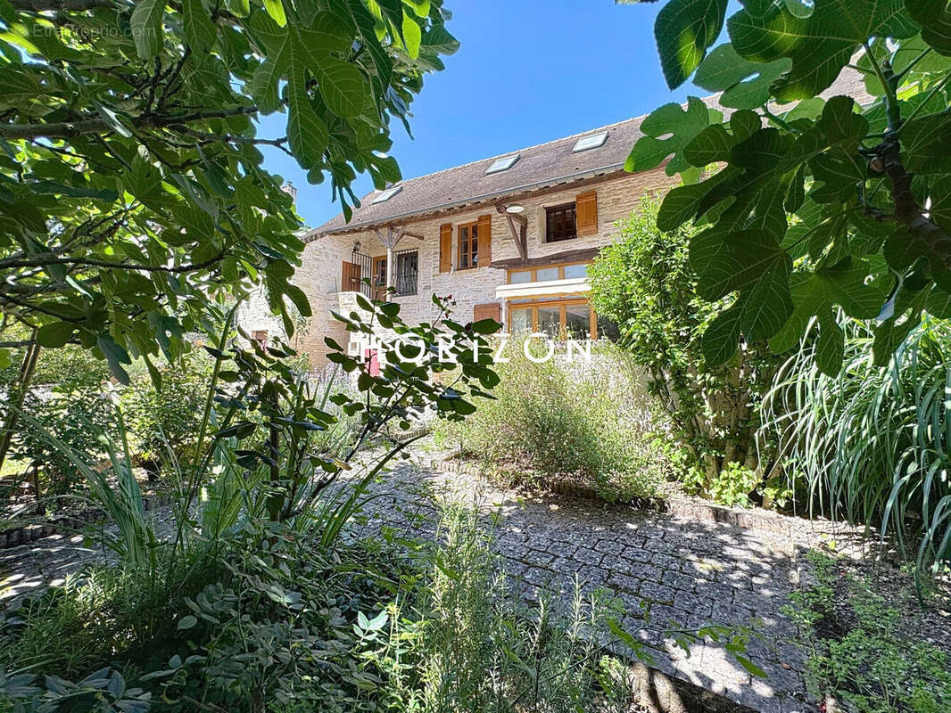 Maison à BONNAY