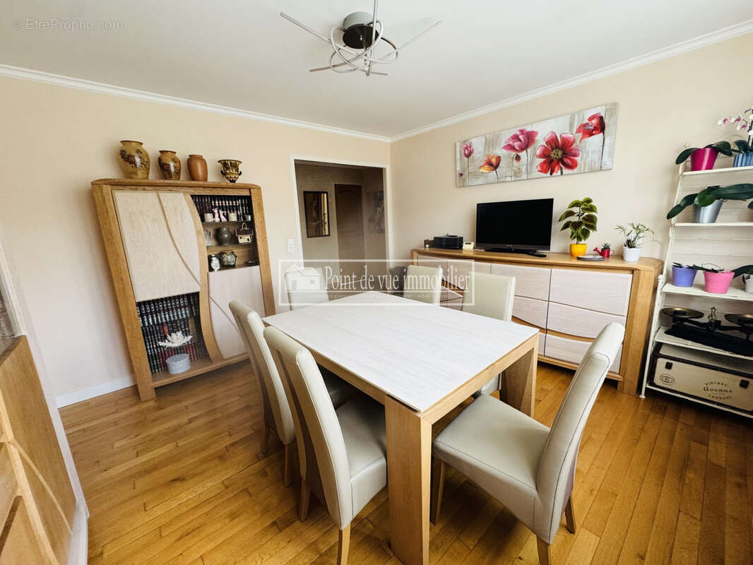 Maison à SAVIGNY-SUR-ORGE