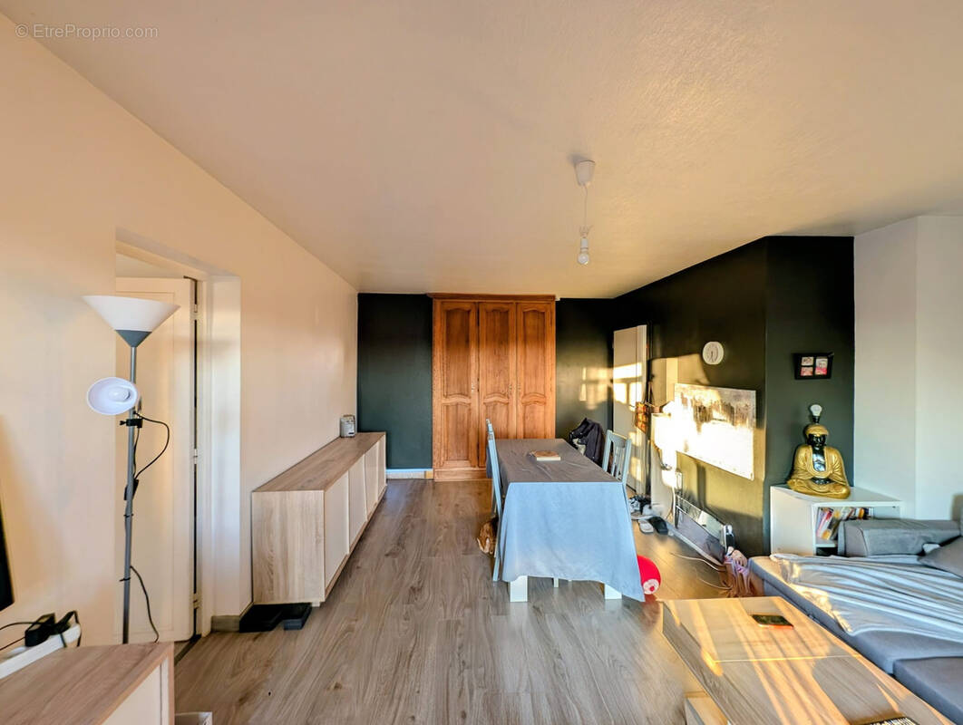 Appartement à LA FERTE-ALAIS