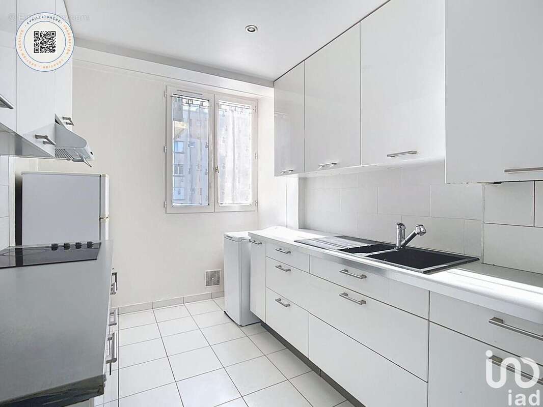 Photo 2 - Appartement à LE PLESSIS-TREVISE