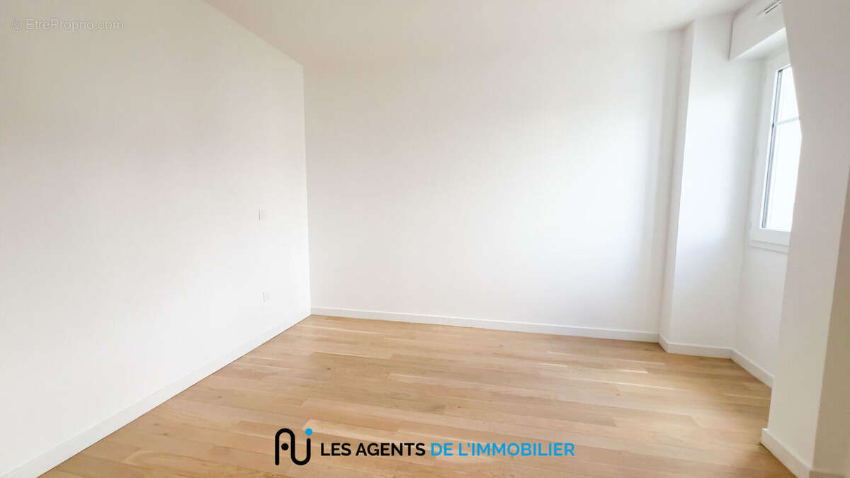 Appartement La Garenne Colombes 2 pièce(s) 40 m2 - photo 6
