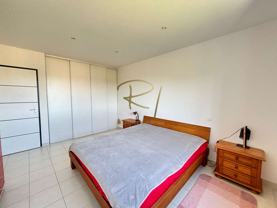 Maison à SAINT-PAUL-LE-JEUNE