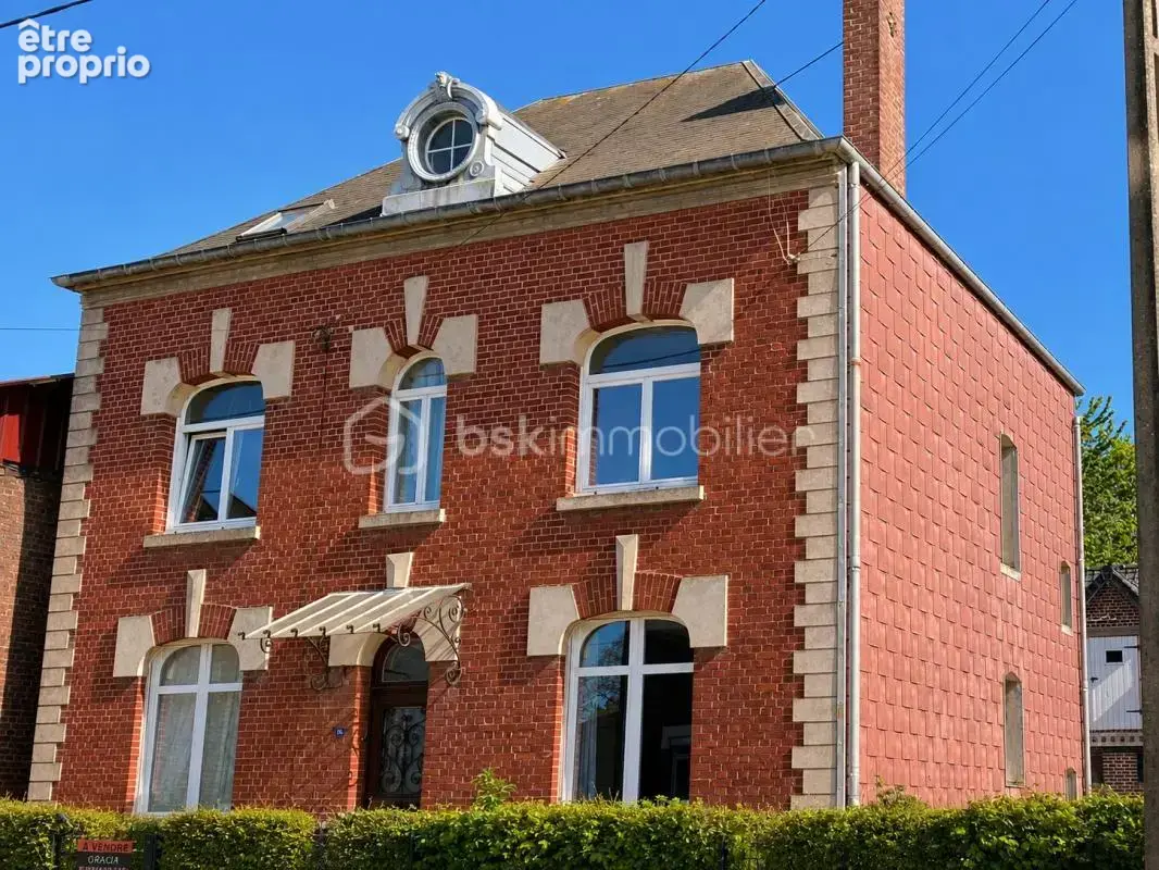 Maison de caractère des années 1930 – beaux volumes, terrain arboré 2765m² - photo 11