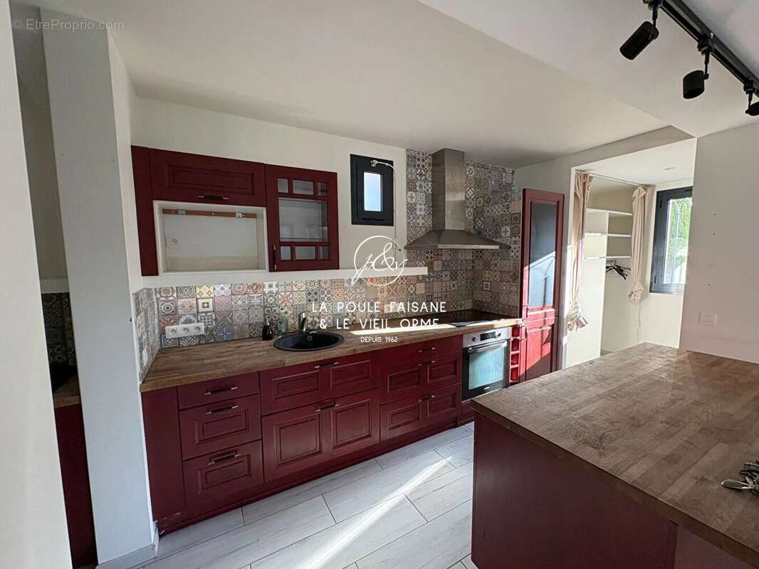 Maison à SAINT-LEGER-EN-YVELINES