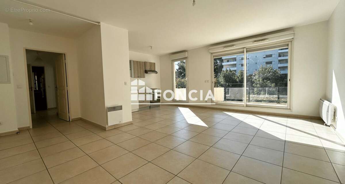 Appartement à MARSEILLE-13E