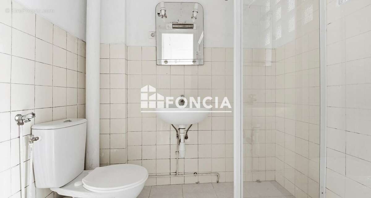 Nice rue parmentier studio 28m2 en rdc a renover + cave - photo 6