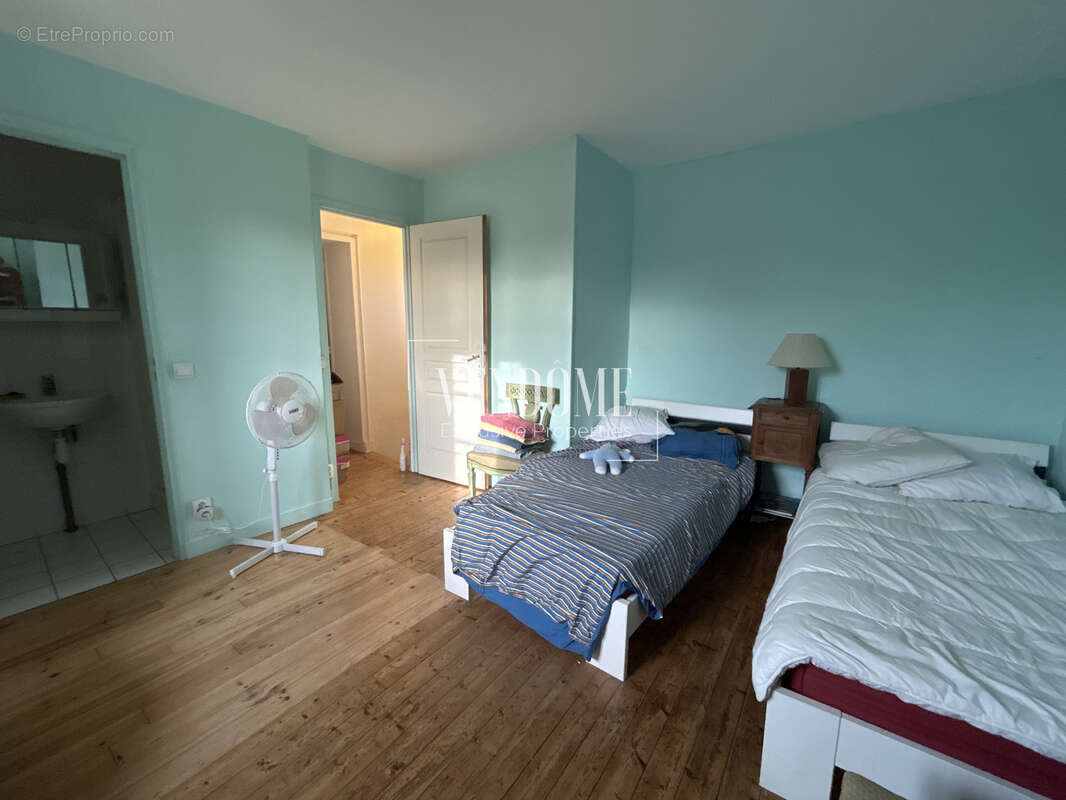 Maison à MONTFORT-L'AMAURY