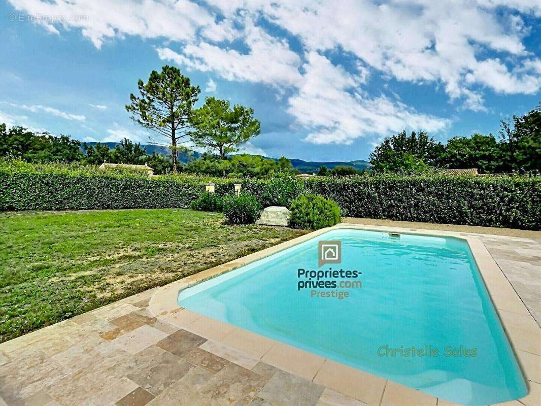 Villa  4 pièce(s) de plain-pied 135 m2 AVEC GARAGE ET PISCINE - photo 3