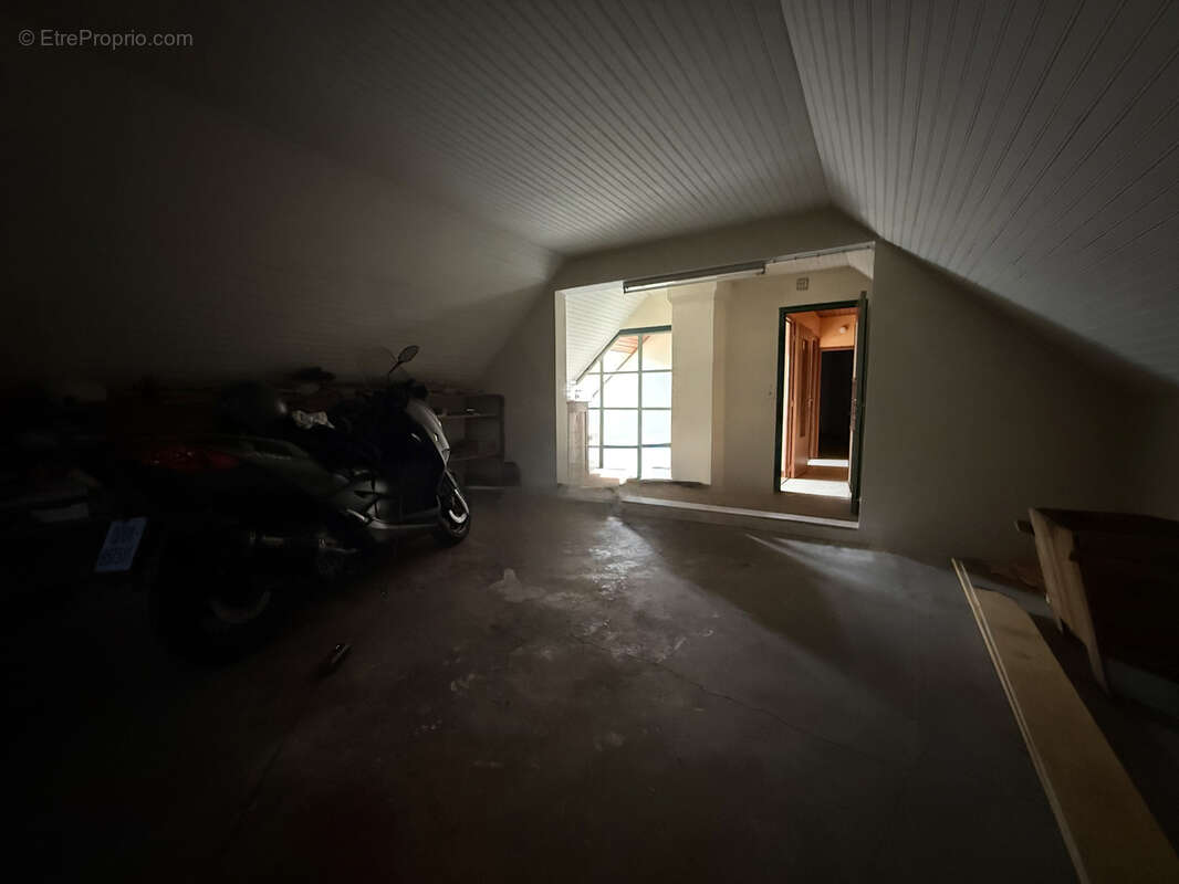 Maison de village avec vue dominante sur la vallée du Lot   Fort potentiel d'aménagement - photo 17