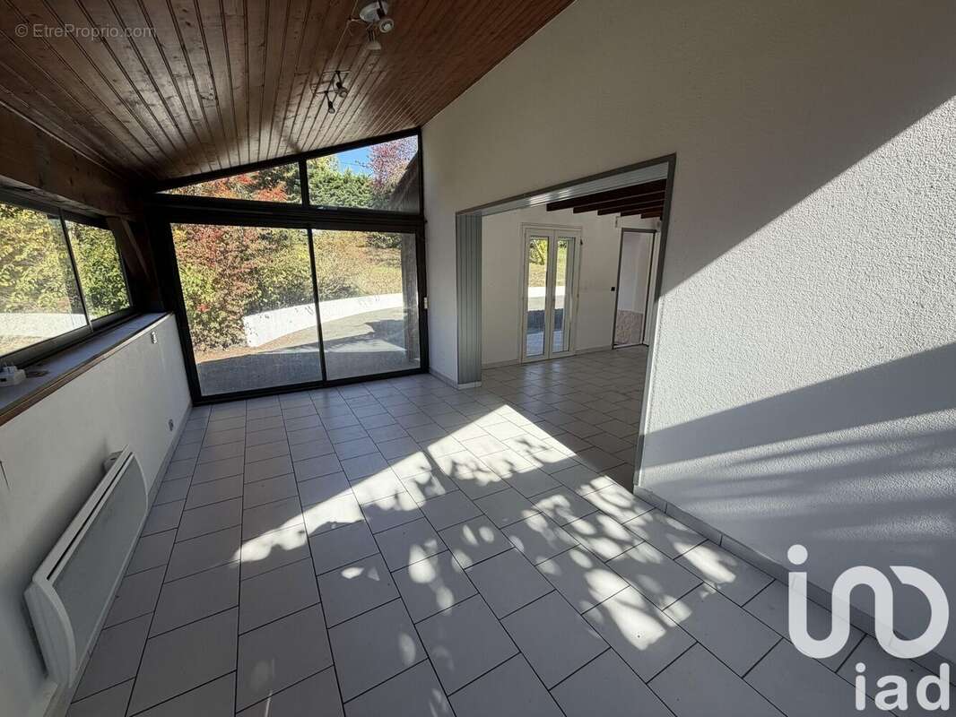 Photo 6 - Maison à MONTUSSAN