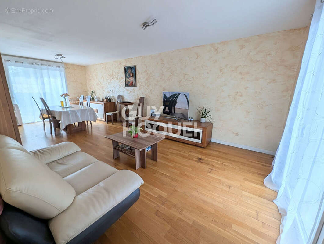 Maison à CHATEAU-GONTIER