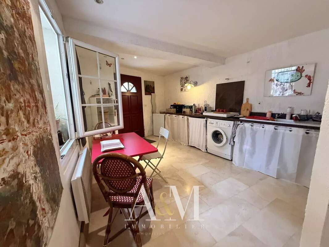 Élégante Maison de Maître en Pierre Restaurée (167 m²) - photo 11