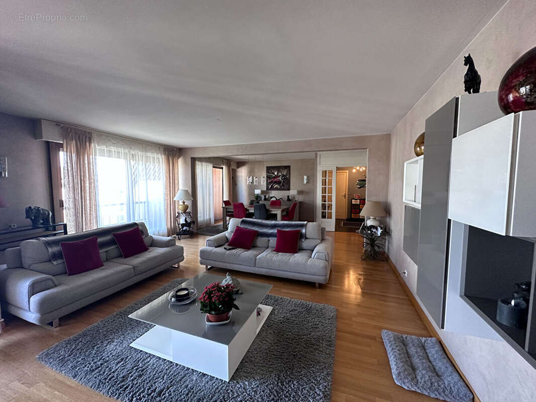 Appartement à ANNEMASSE