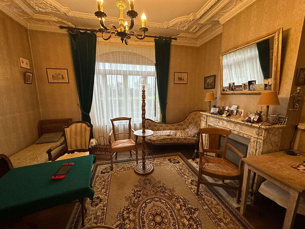 Maison à FLAVY-LE-MARTEL