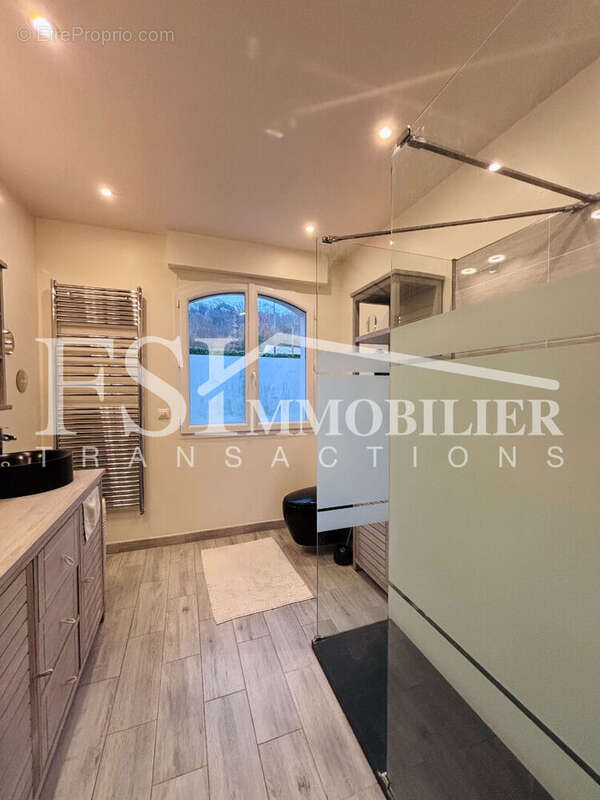 Maison à SAINT-LEU-LA-FORET