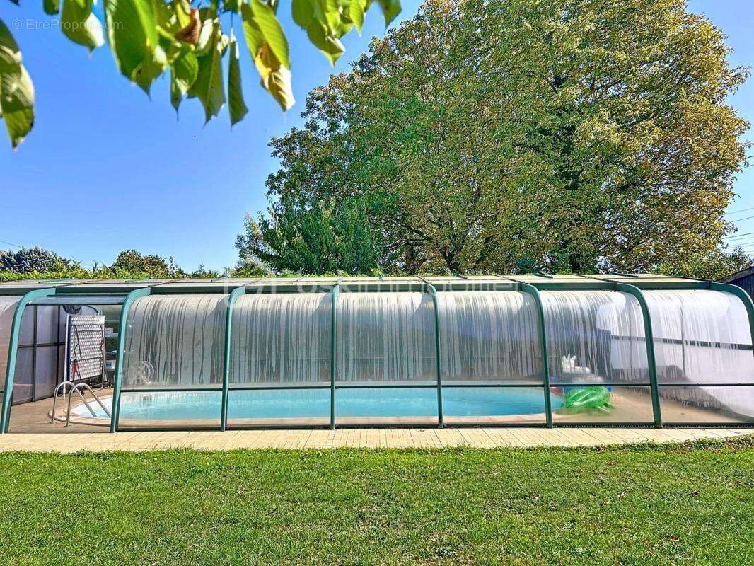 Maison à OZOUER-LE-VOULGIS