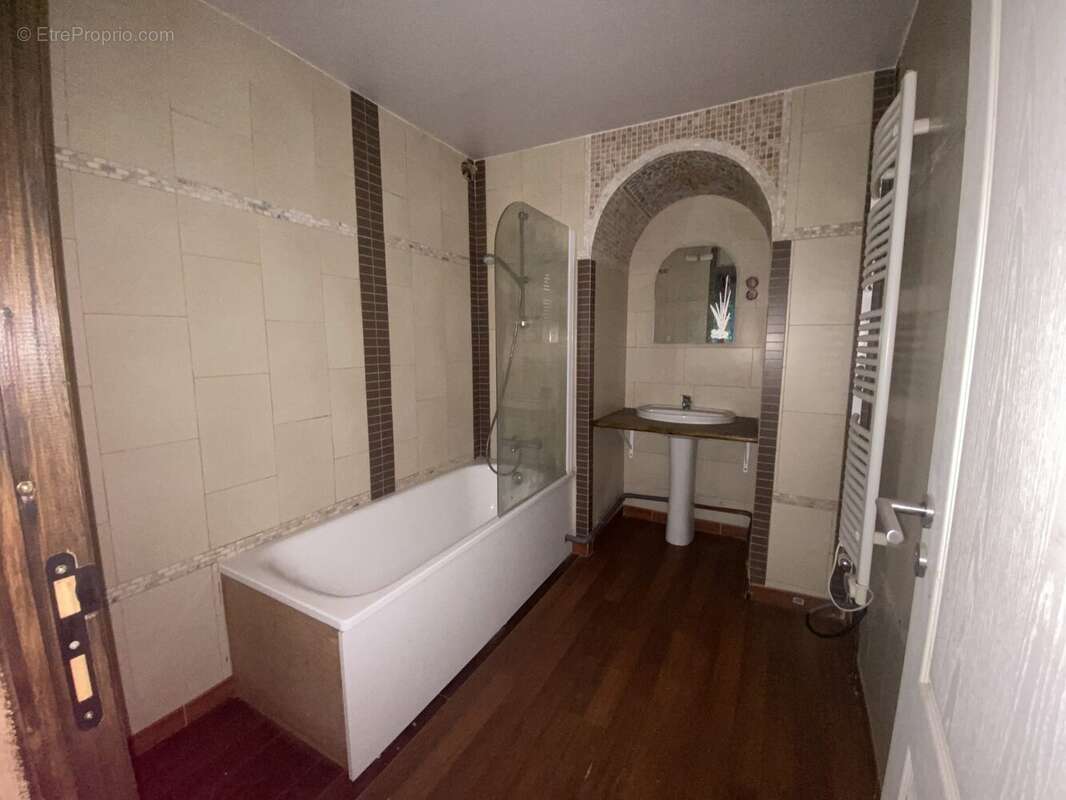 Maison 150 m² à Saint-Remy-Blanzy  - photo 3