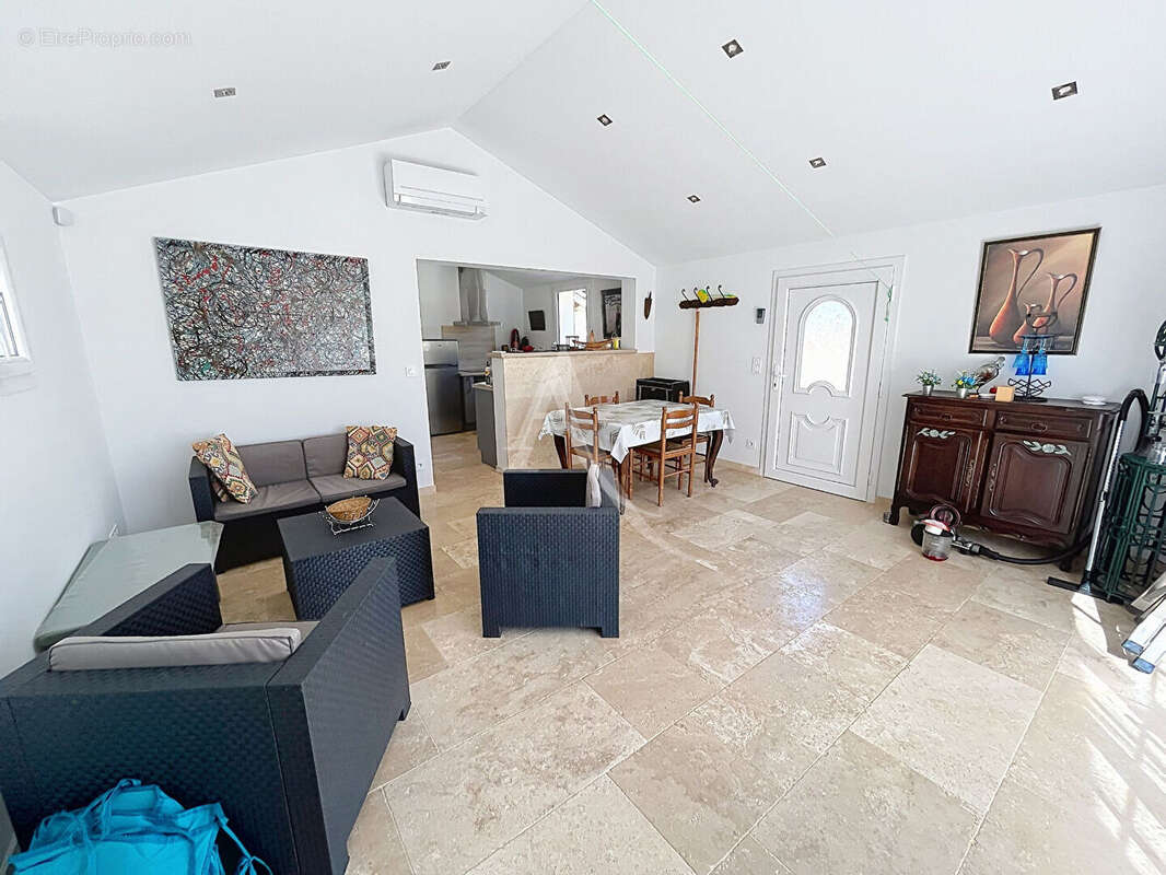 Maison de plain pied Prayssac, 2 chambres, vue campagne - photo 7