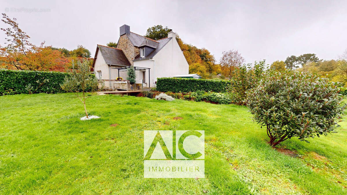 Maison à CHATELAUDREN