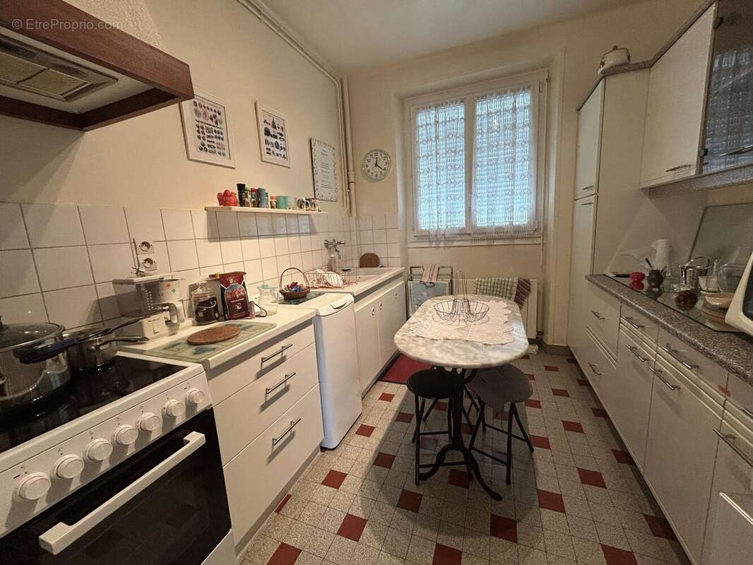 Appartement à FALAISE