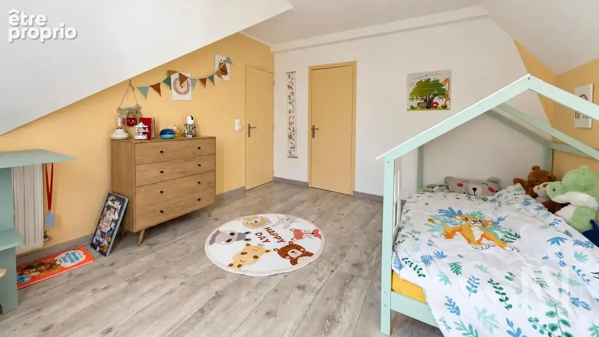 À vendre à Saint-Lyé, maison ancienne de caractère de 125 m2 avec terrain de 790 m2. - photo 10