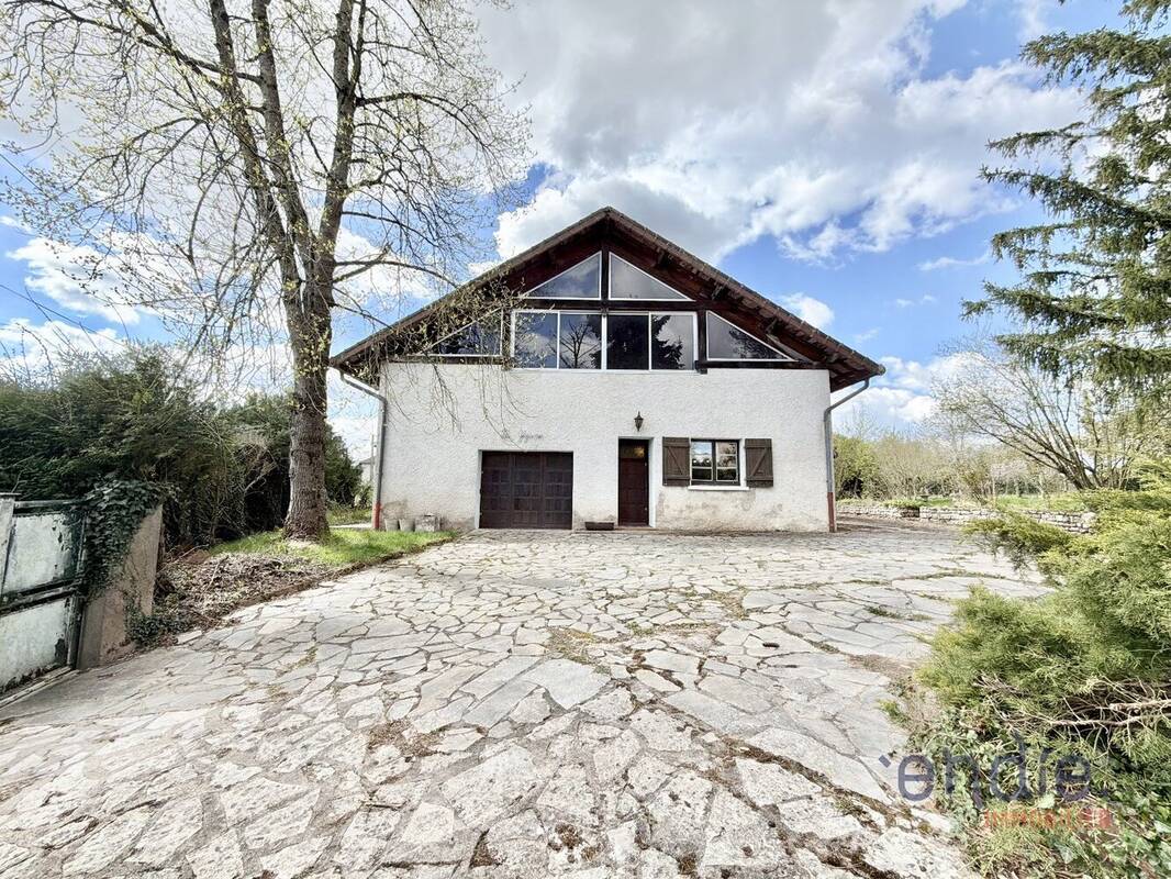Maison à CHEVIGNEY