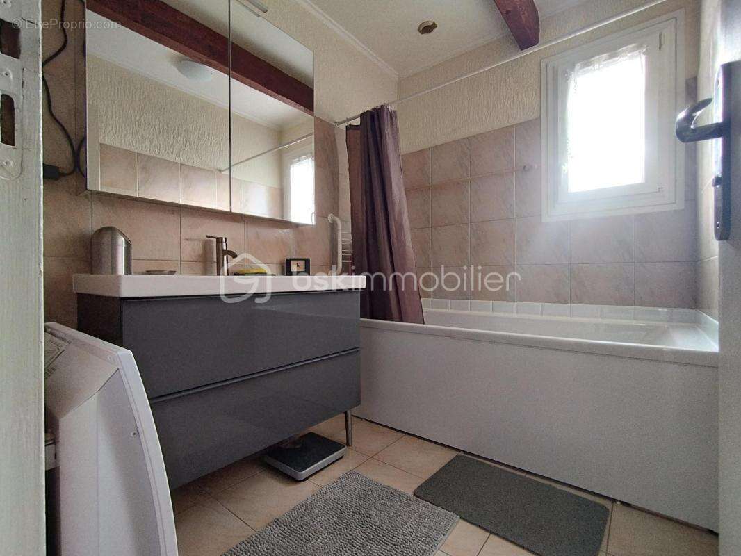 Maison à CLAYE-SOUILLY