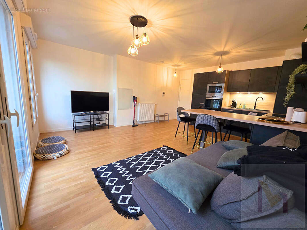 Appartement à NEUILLY-PLAISANCE