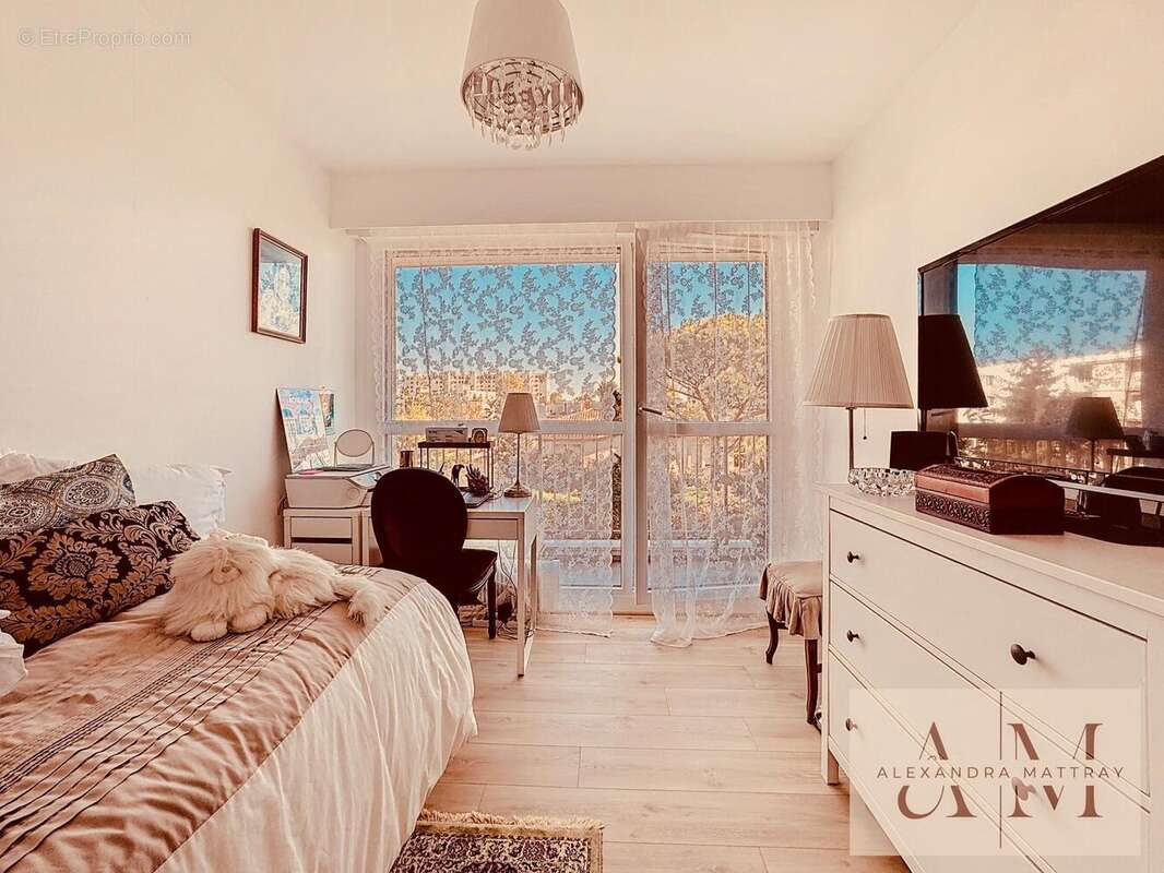 Photo 8 - Appartement à BORDEAUX