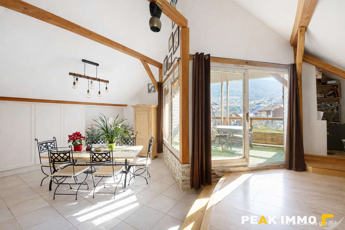 Appartement à DOUSSARD
