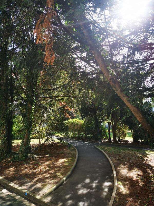 Appartement à BOIS-COLOMBES