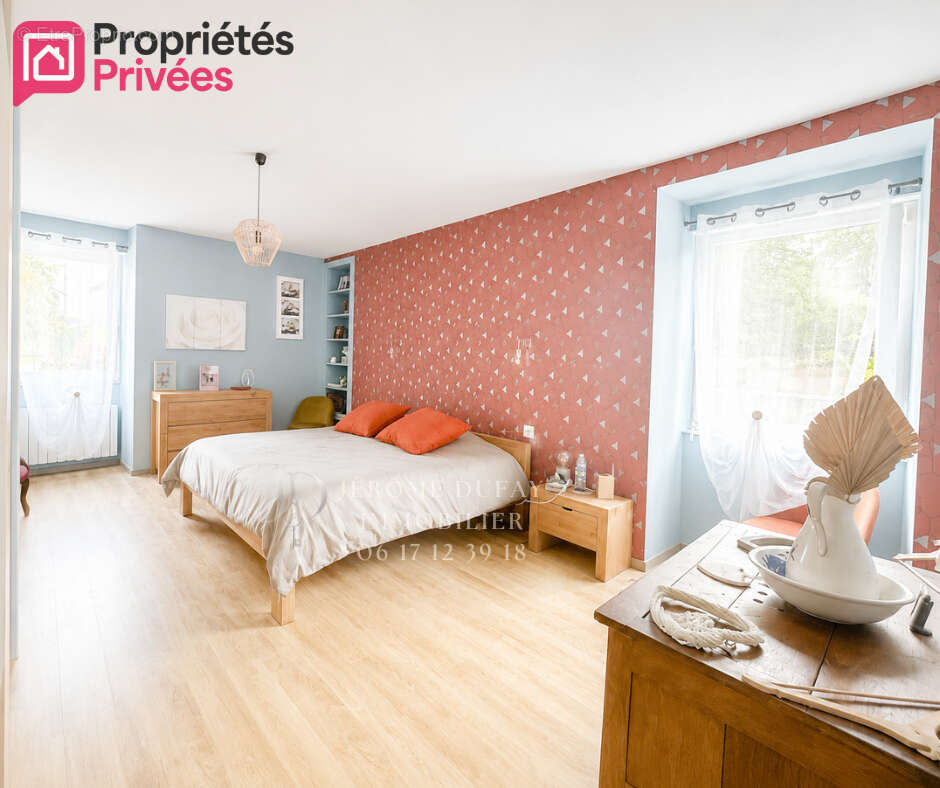 Longère en pierre rénovée avec piscine à vendre à Ernée (53500) ? 193 m², 5 chambres, terrain de 3 866 m² ? Mayenne (53) - photo 10