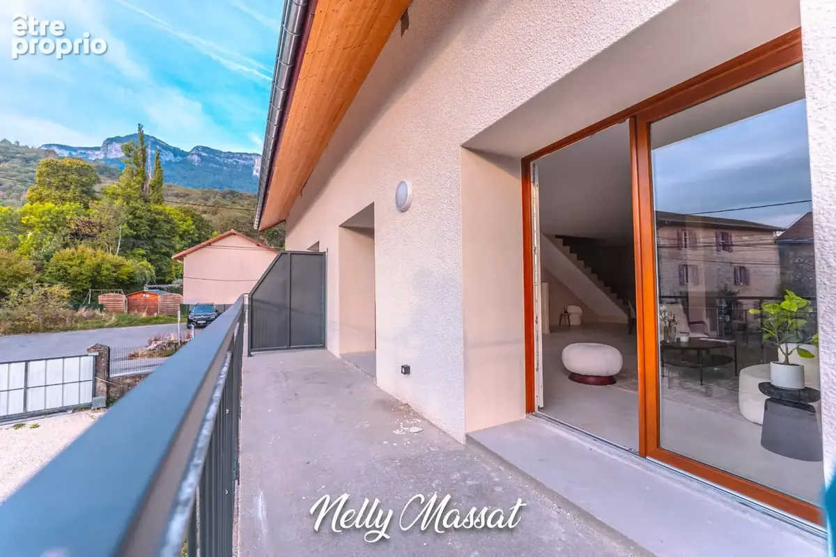 Maison à vendre 5 pièces CHAPAREILLAN (38) - Maison de village 160 M2 - - photo 9