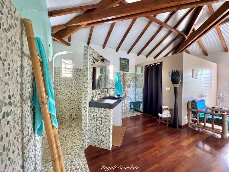 Maison à SAINT-FRANCOIS