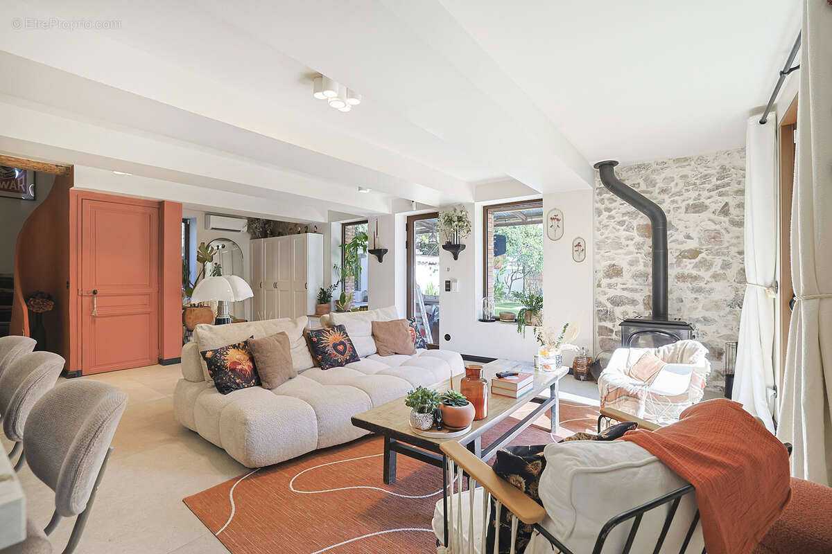 Maison à HYERES