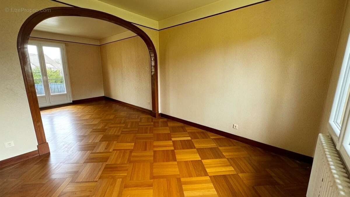 Grande maison 5 chambres + sous sol total - photo 6