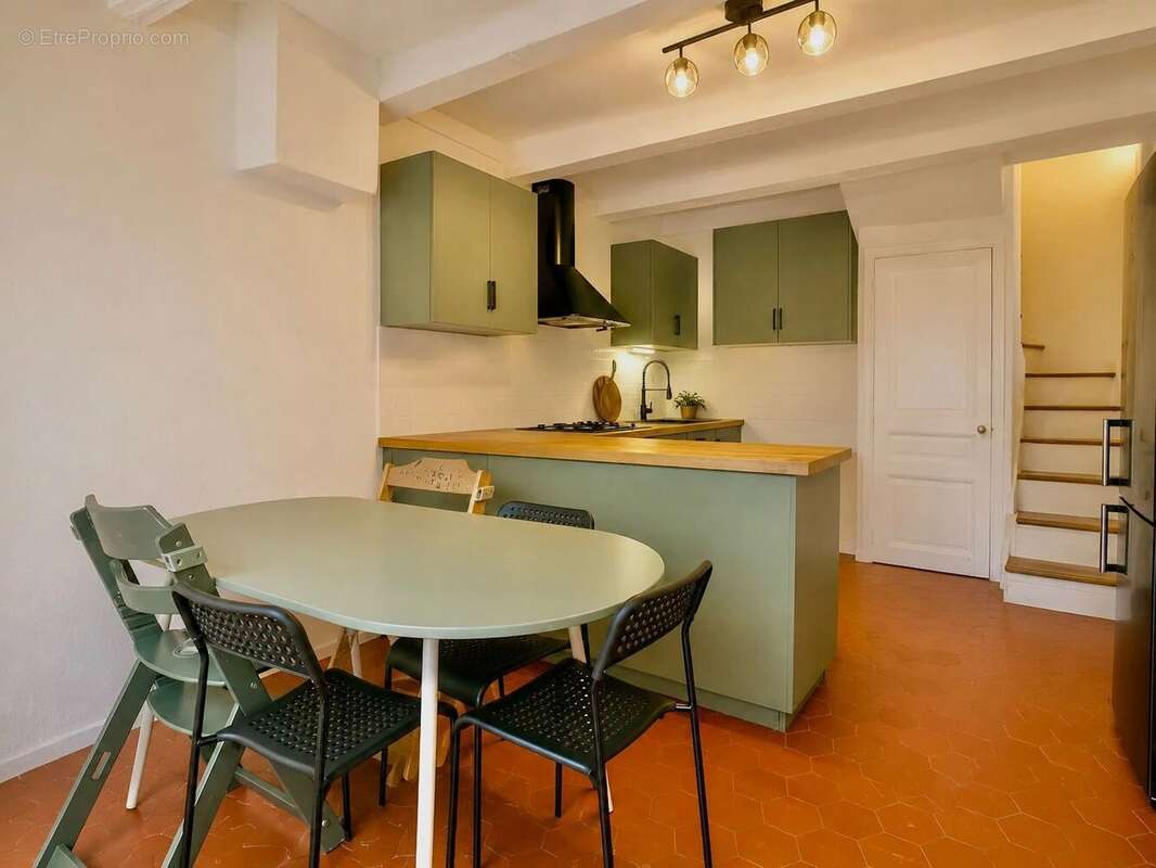 Maison à GATTIERES