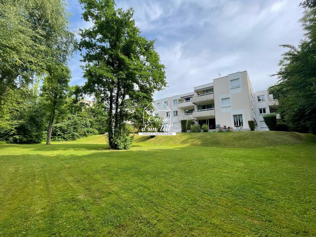 Appartement à BOIS-GUILLAUME