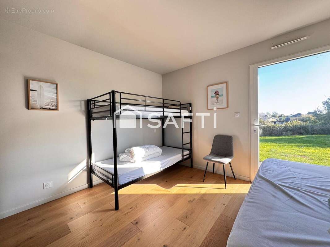 Photo 9 - Maison à LANNILIS