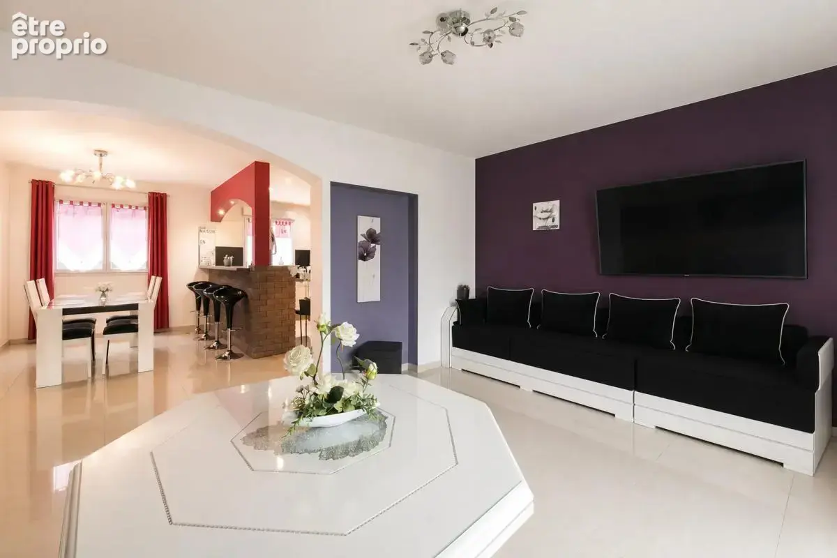 Maison 7 pièces de 197 m2 avec jardin en vente à Courtry - Idéal pour familles - photo 1
