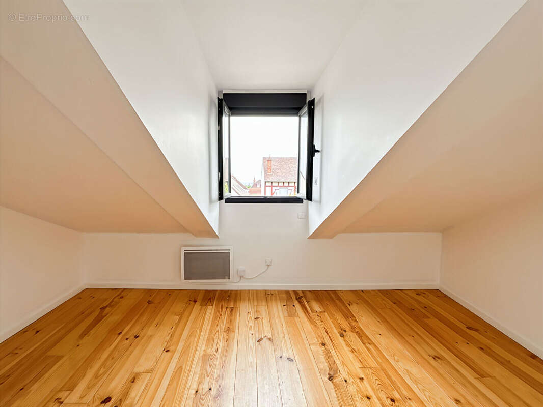 Maison ORGEVAL 5 pièce(s) 110 m2 - photo 8