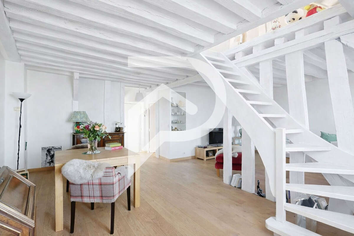 Appartement à SAINT-GERMAIN-EN-LAYE