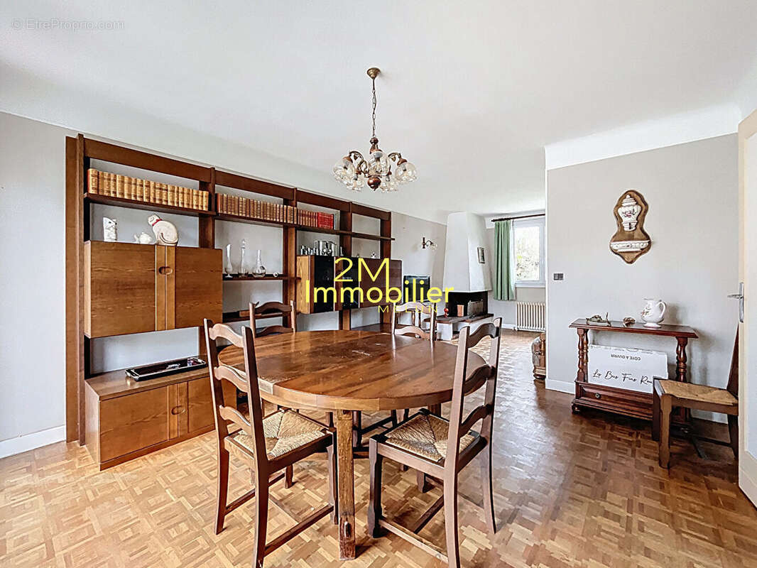 Maison à LA ROCHETTE