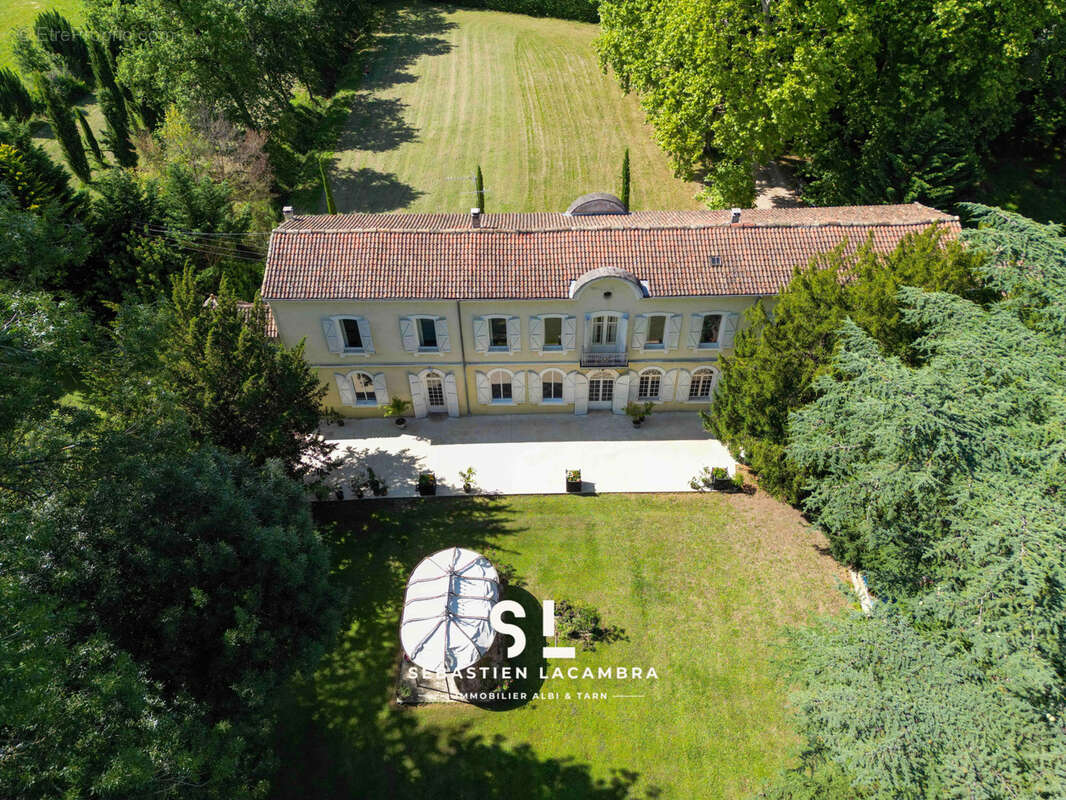 Maison à RIVIERES