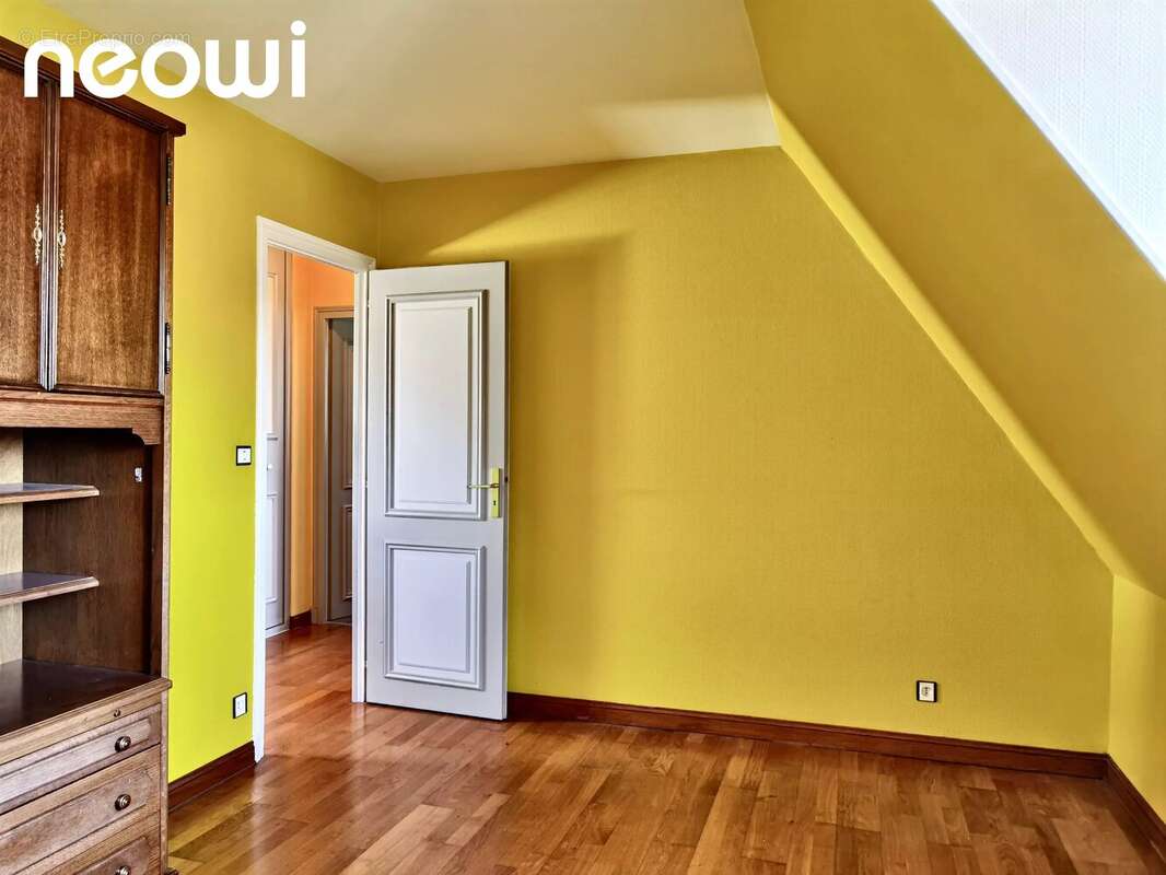 Maison 234 m² à Aurillac  - photo 15