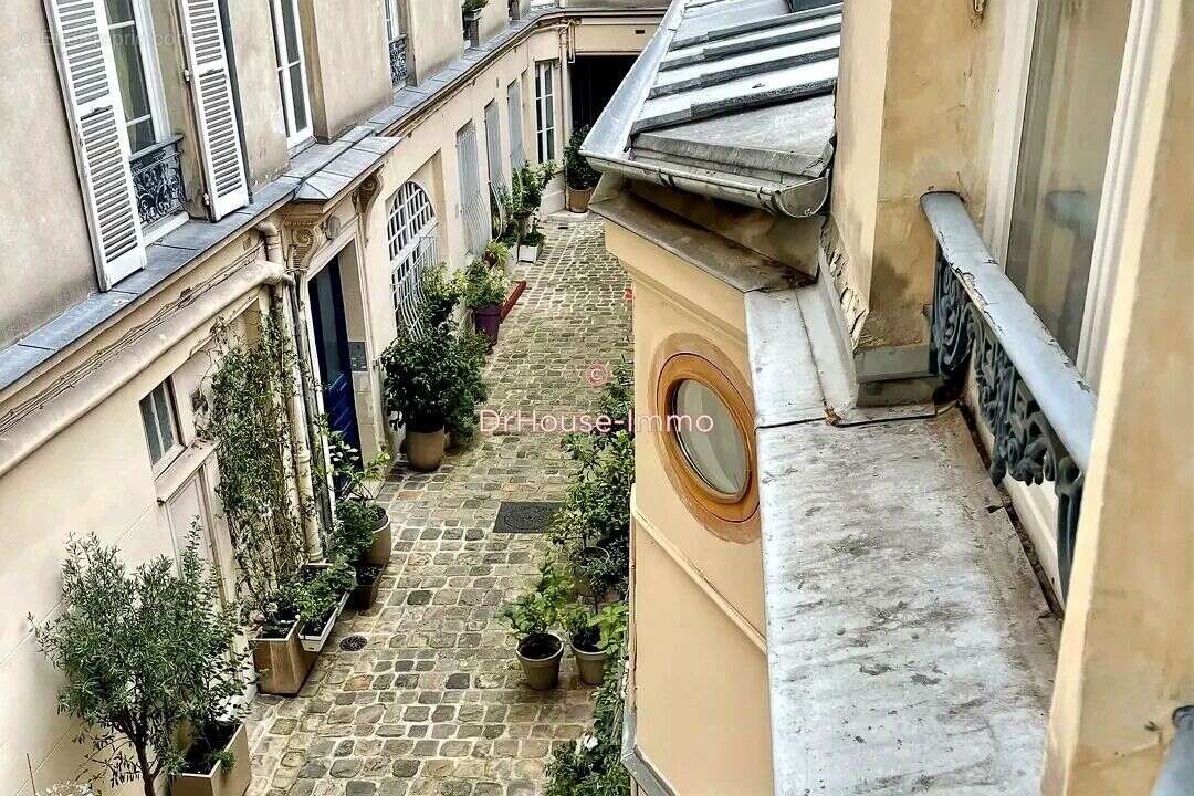 Appartement à PARIS-5E